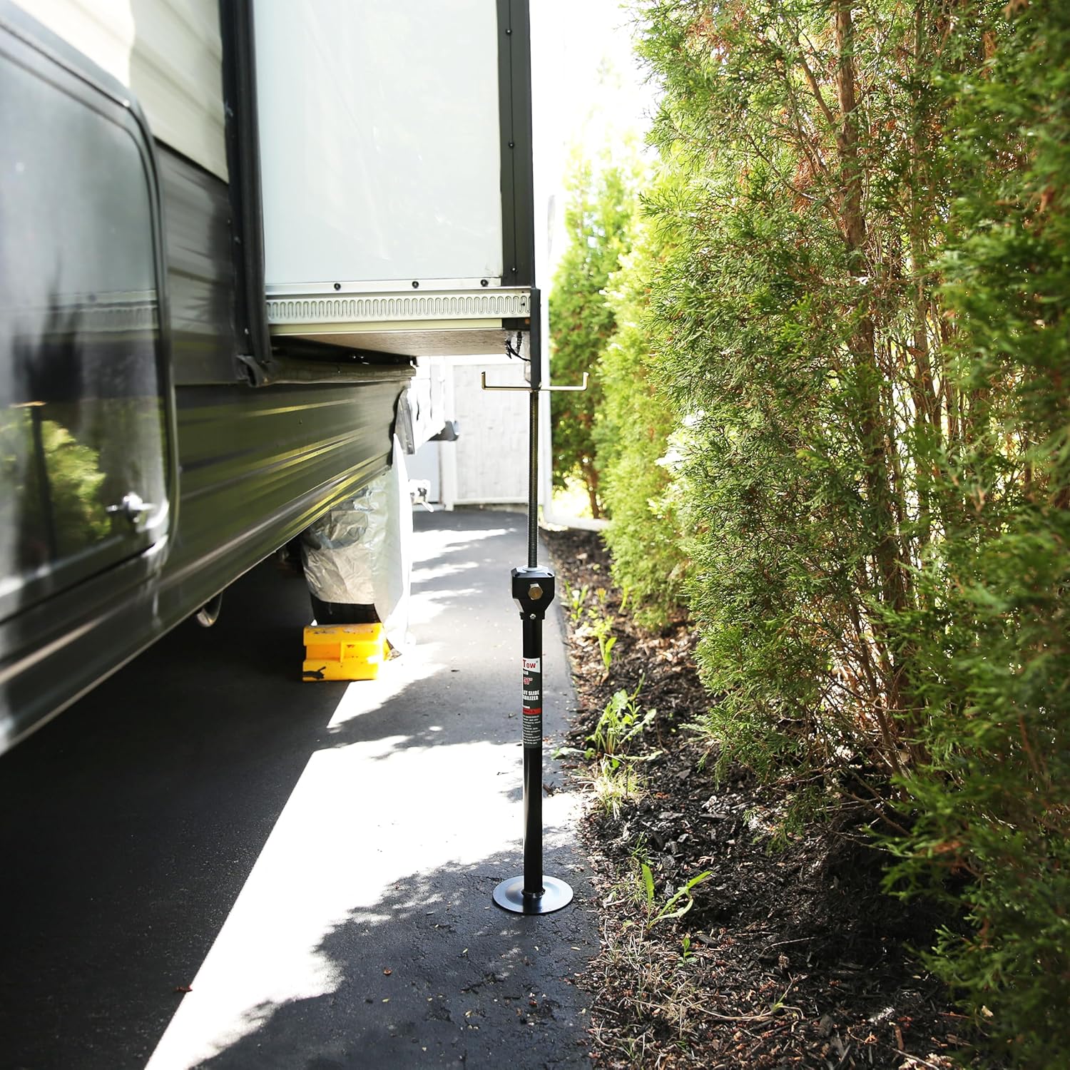 Drill-Adjustable RV Slide-Out Stabilizer